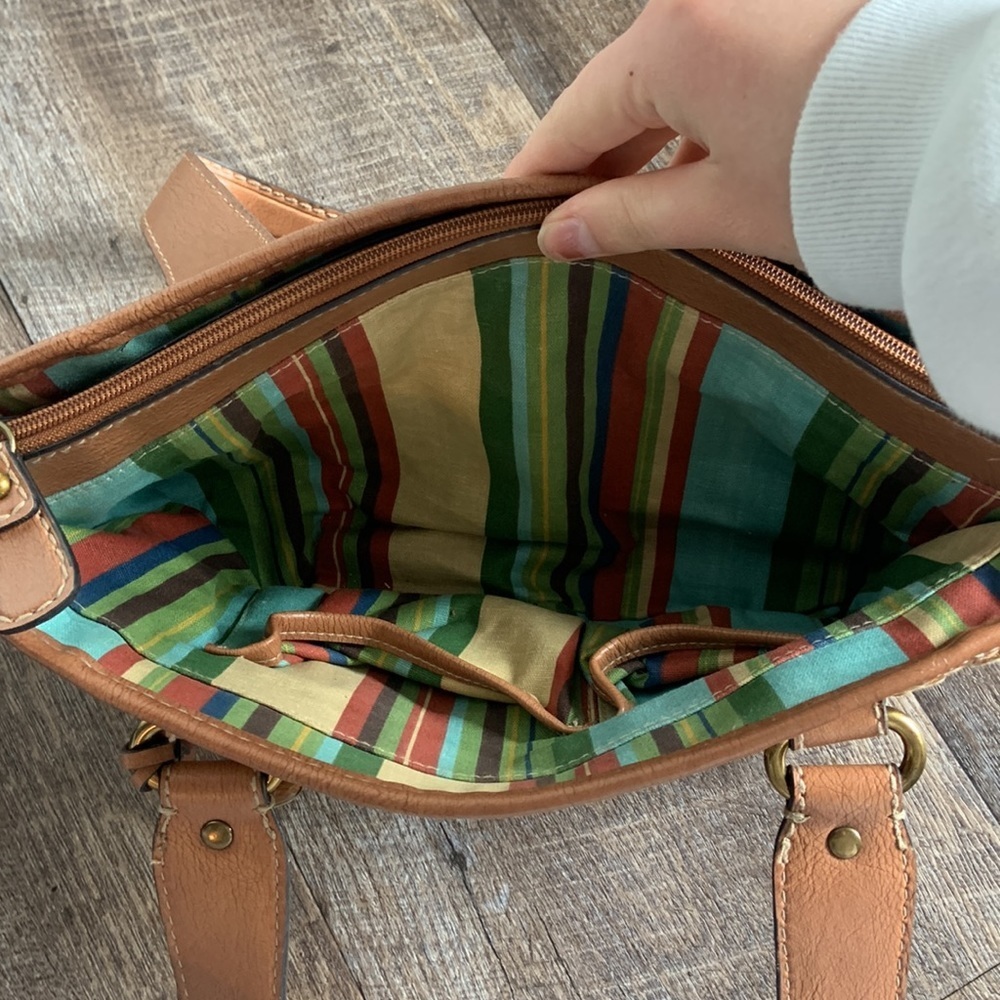 Fossil Vintage Tan Basket Woven Leather Shoulder Bag - Picture 11 of 14